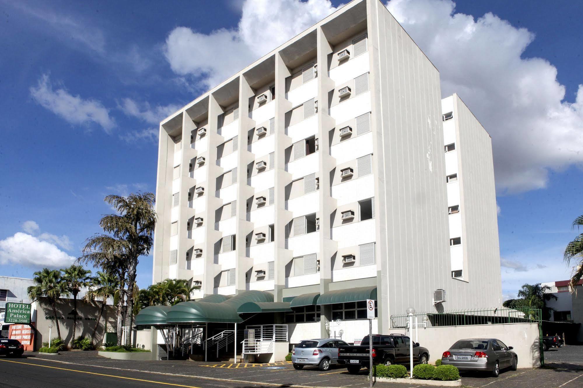 America Palace Hotel Uberlândia エクステリア 写真
